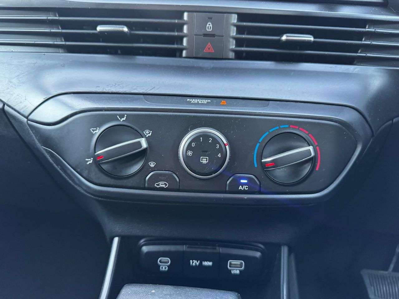2024 HYUNDAI I20 2024 HYUNDAI I20