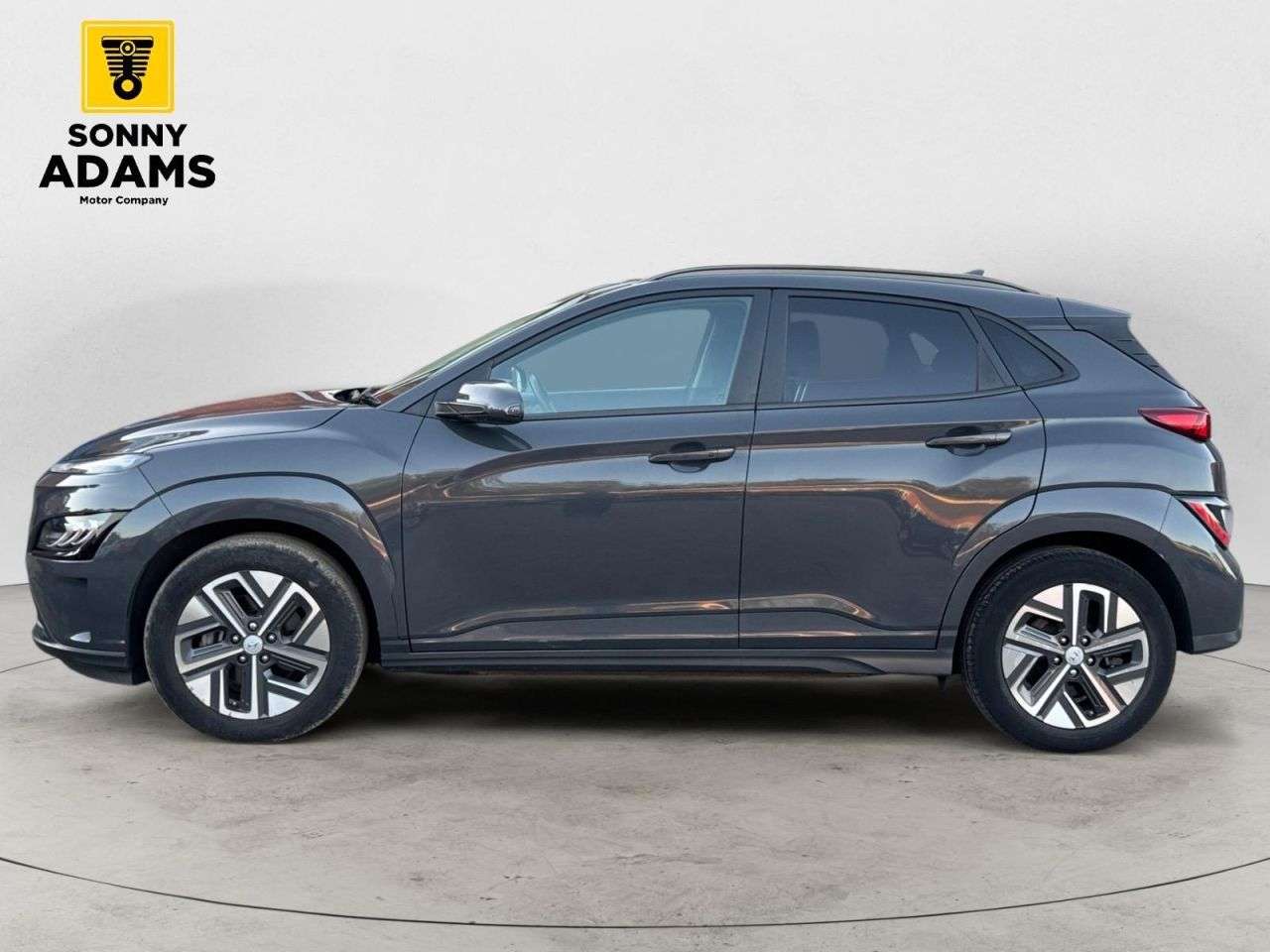 A 2023 HYUNDAI KONA 39kWh Premium SUV 5dr Electric Auto (10.5kW Charger) (136 ps) A 2023 HYUNDAI KONA 39kWh Premium SUV 5dr Electric Auto (10.5kW Charger) (136 ps)