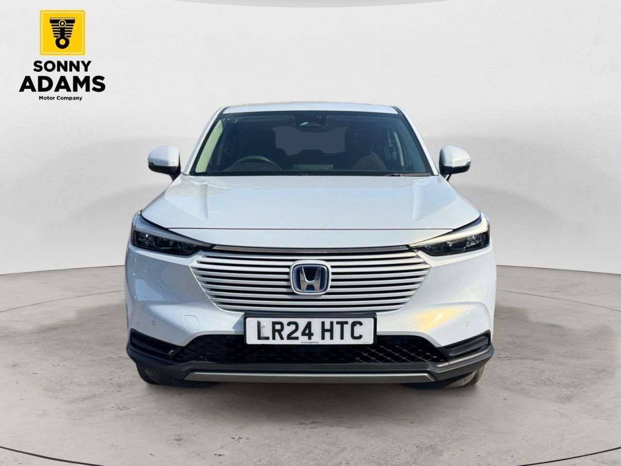 A 2024 HONDA HR-V 1.5 h i-MMD Elegance SUV 5dr Petrol Hybrid CVT Euro 6 (s/s) (131 ps) A 2024 HONDA HR-V 1.5 h i-MMD Elegance SUV 5dr Petrol Hybrid CVT Euro 6 (s/s) (131 ps)