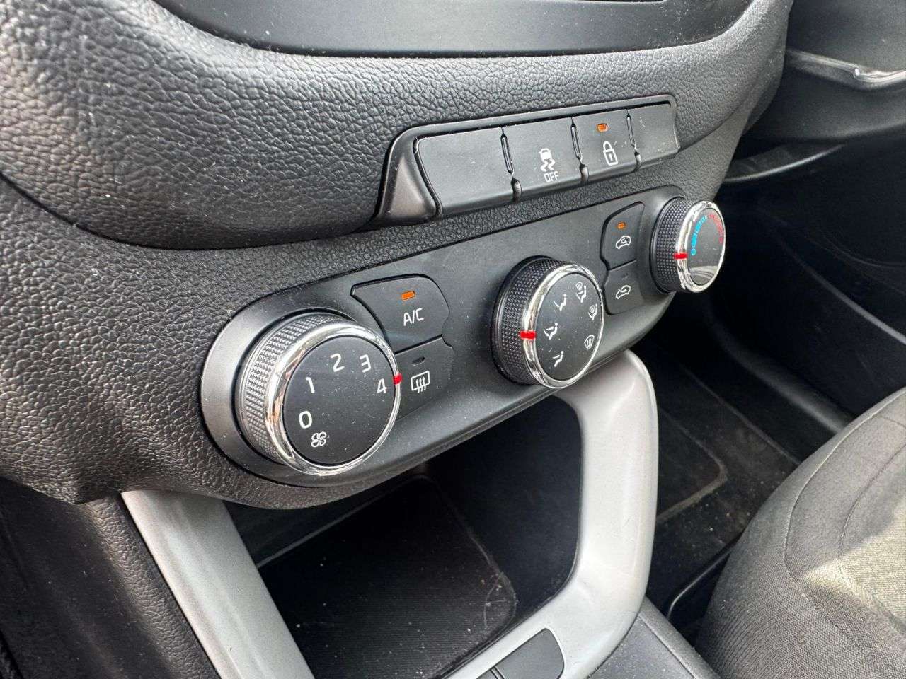 2014 KIA CEED 2014 KIA CEED
