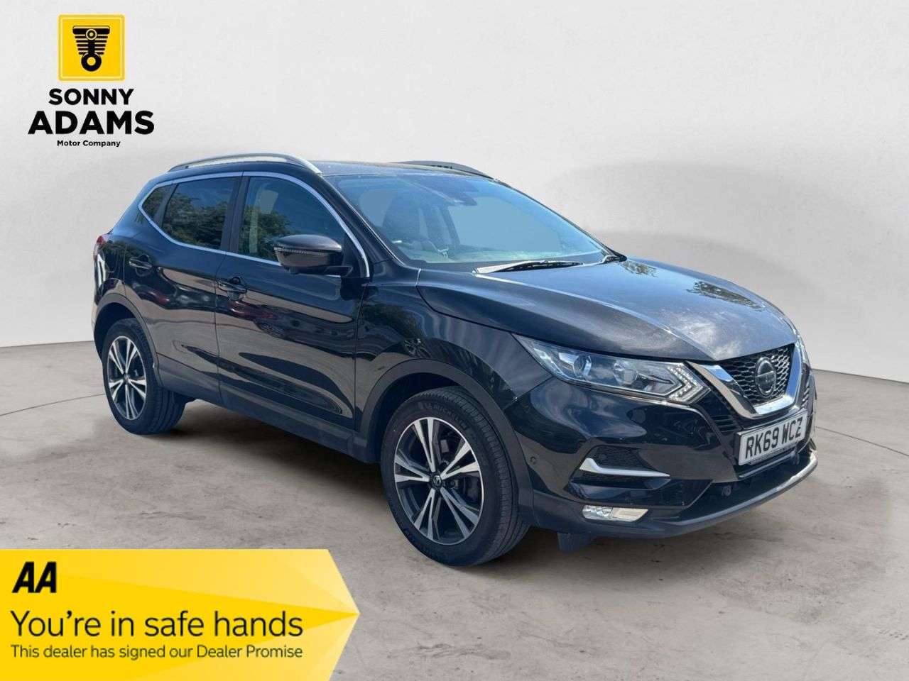 A 2019 NISSAN QASHQAI 1.3 DIG-T N-Connecta SUV 5dr Petrol Manual Euro 6 (s/s) (140 ps) A 2019 NISSAN QASHQAI 1.3 DIG-T N-Connecta SUV 5dr Petrol Manual Euro 6 (s/s) (140 ps)