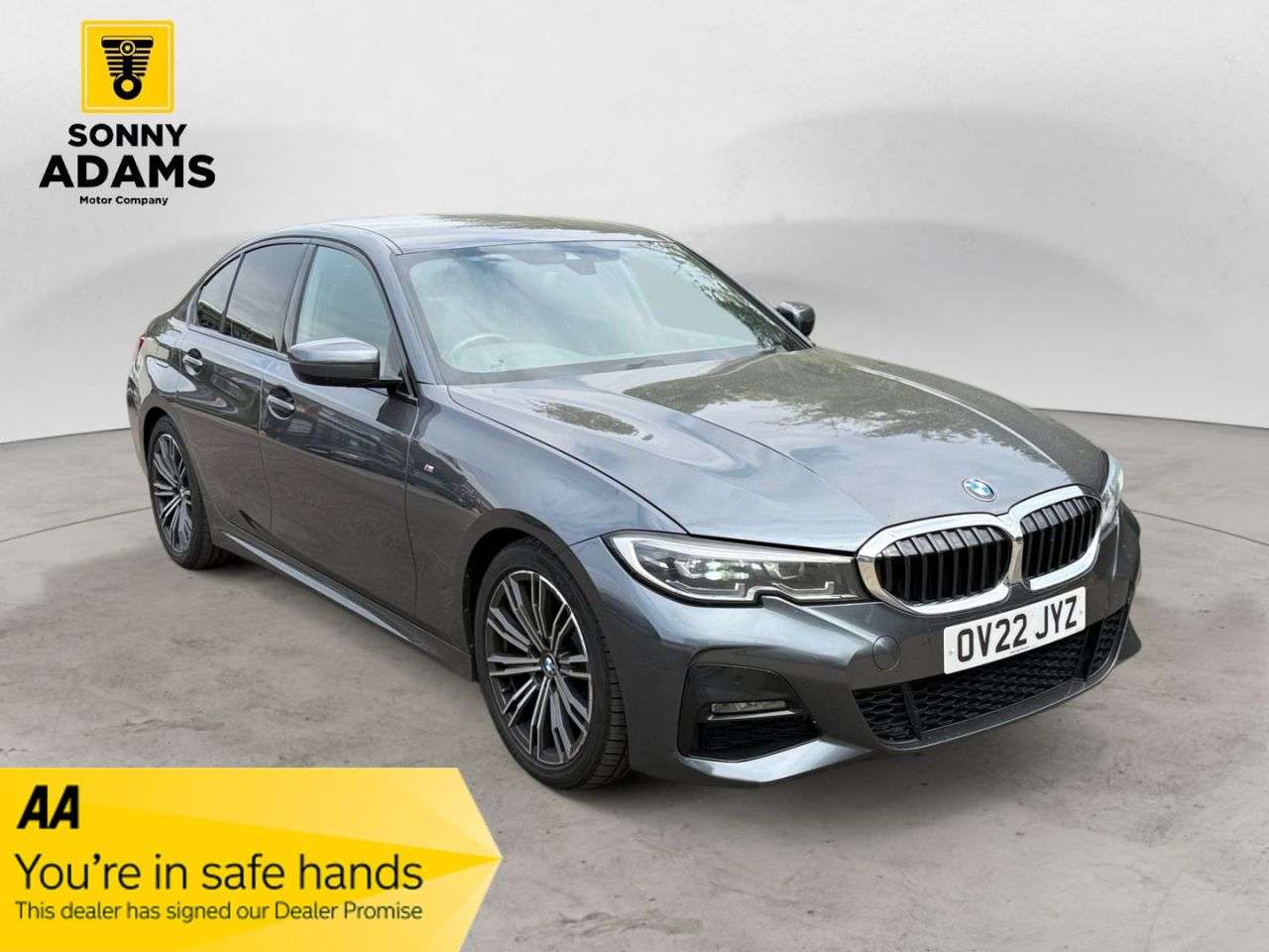 A 2022 BMW 3 SERIES 2.0 320i M Sport Saloon 4dr Petrol Auto Euro 6 (s/s) (184 ps) A 2022 BMW 3 SERIES 2.0 320i M Sport Saloon 4dr Petrol Auto Euro 6 (s/s) (184 ps)