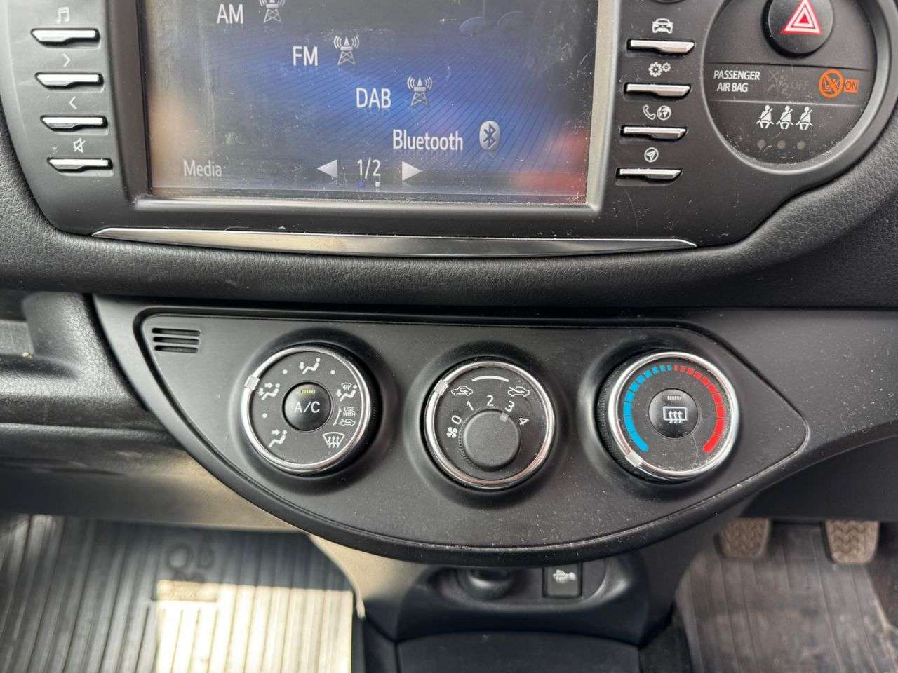 2020 TOYOTA YARIS 2020 TOYOTA YARIS