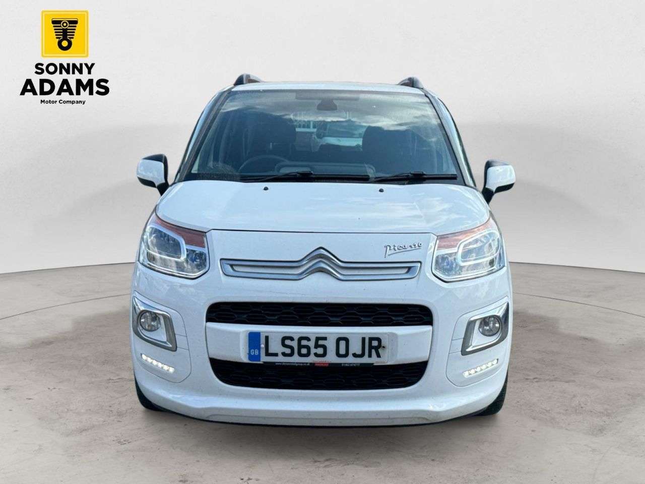 A 2015 CITROEN C3 PICASSO 1.6 BlueHDi Exclusive MPV 5dr Diesel Manual Euro 6 (100 ps) A 2015 CITROEN C3 PICASSO 1.6 BlueHDi Exclusive MPV 5dr Diesel Manual Euro 6 (100 ps)