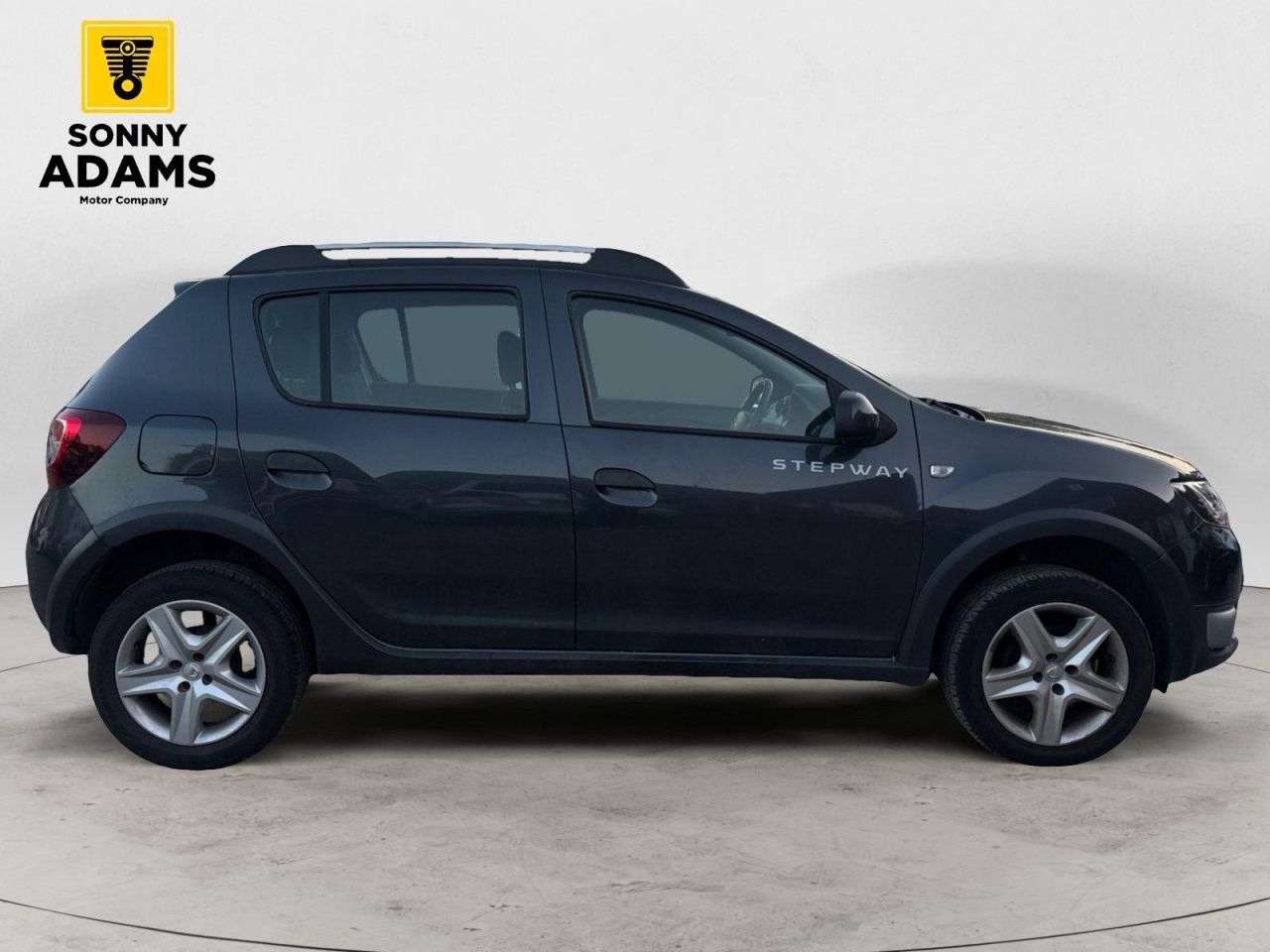 A 2016 DACIA SANDERO STEPWAY 0.9 TCe Ambiance Hatchback 5dr Petrol Manual Euro 6 (s/s) (90 ps) A 2016 DACIA SANDERO STEPWAY 0.9 TCe Ambiance Hatchback 5dr Petrol Manual Euro 6 (s/s) (90 ps)