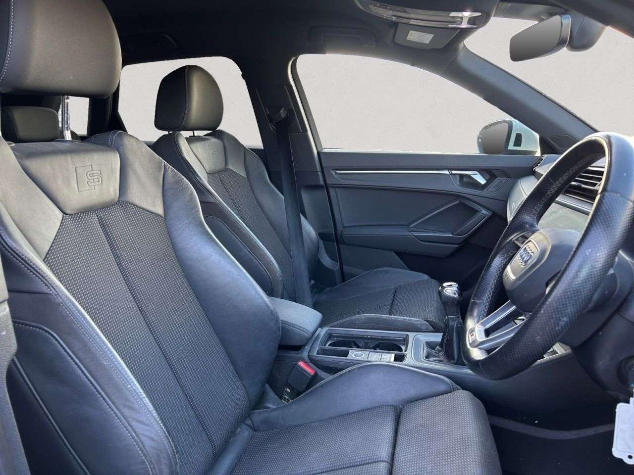 2021 AUDI Q3 2021 AUDI Q3