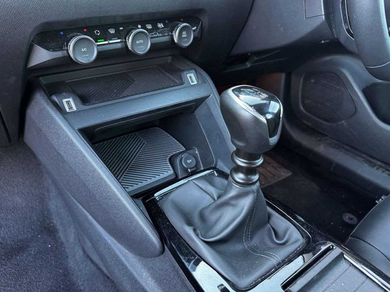 2023 CITROEN C4 2023 CITROEN C4