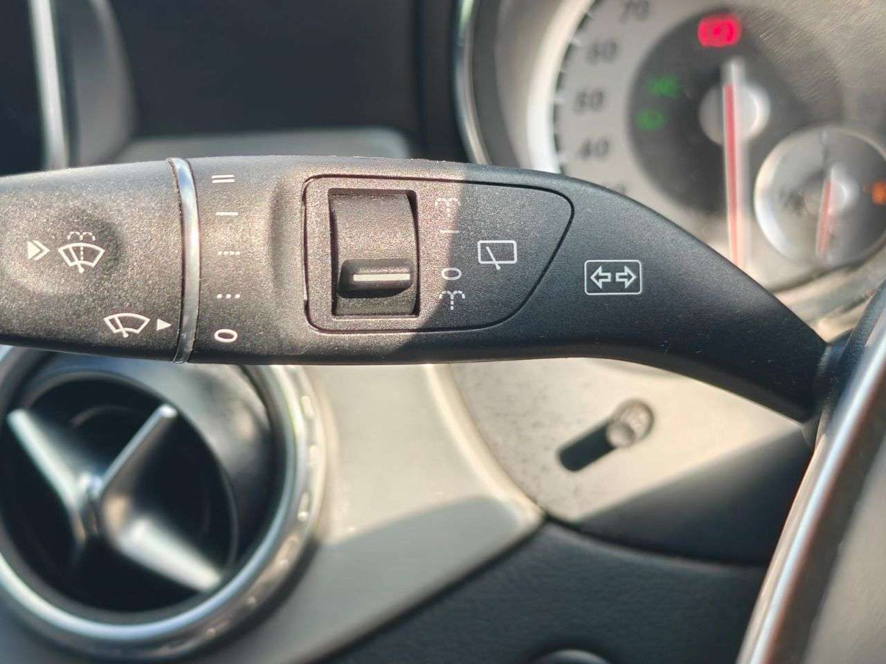 2015 MERCEDES-BENZ GLA 2015 MERCEDES-BENZ GLA