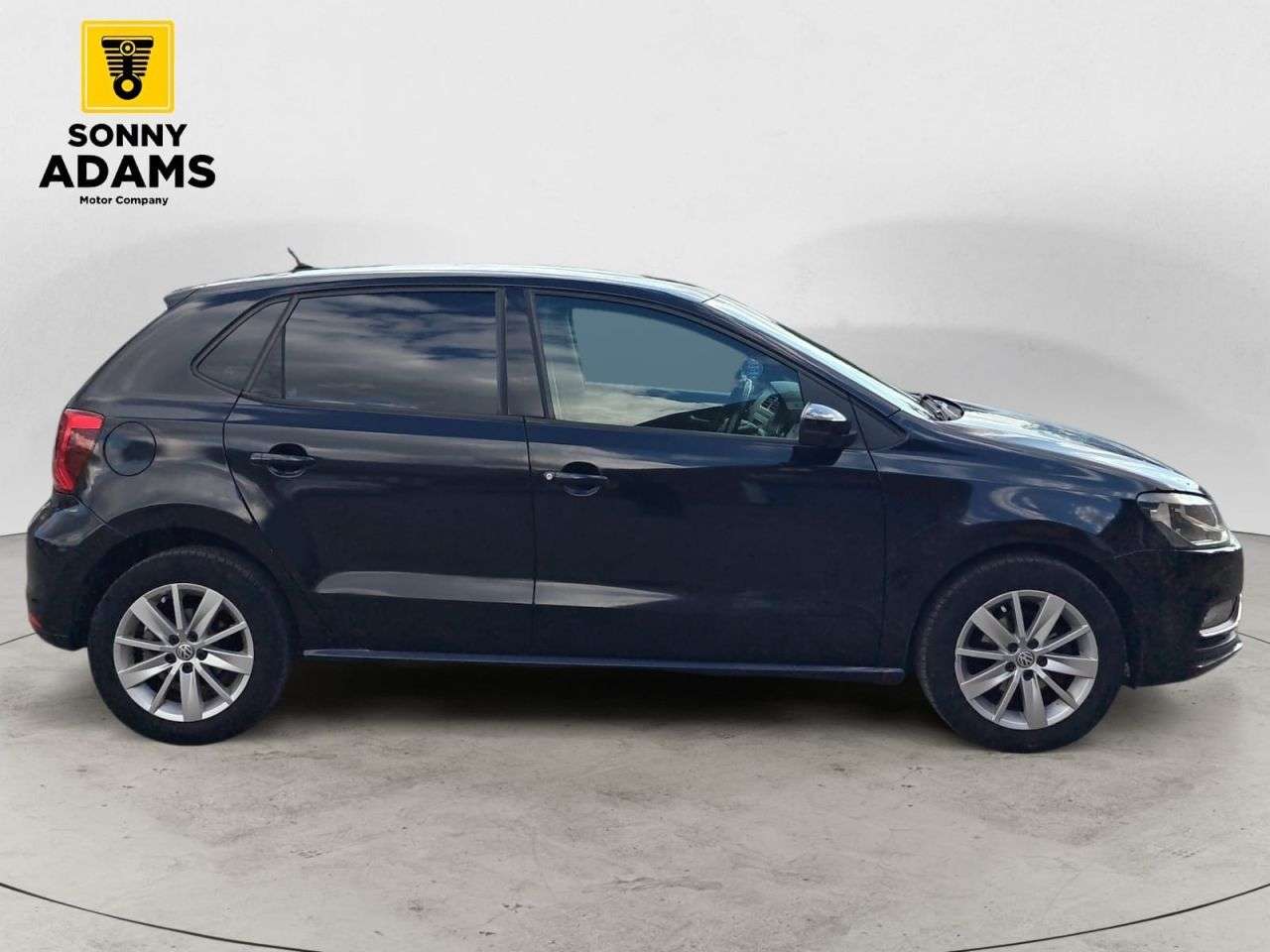 A 2014 VOLKSWAGEN POLO 1.2 TSI BlueMotion Tech SE Hatchback 5dr Petrol Manual Euro 6 (s/s) (90 ps) A 2014 VOLKSWAGEN POLO 1.2 TSI BlueMotion Tech SE Hatchback 5dr Petrol Manual Euro 6 (s/s) (90 ps)
