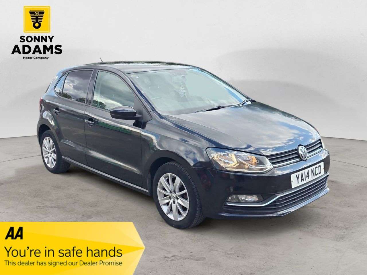 A 2014 VOLKSWAGEN POLO 1.2 TSI BlueMotion Tech SE Hatchback 5dr Petrol Manual Euro 6 (s/s) (90 ps) A 2014 VOLKSWAGEN POLO 1.2 TSI BlueMotion Tech SE Hatchback 5dr Petrol Manual Euro 6 (s/s) (90 ps)