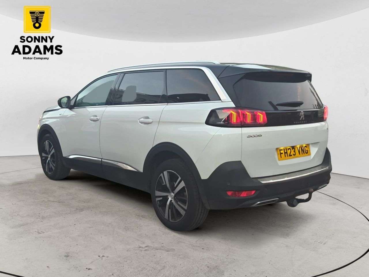 2023 PEUGEOT 5008 2023 PEUGEOT 5008