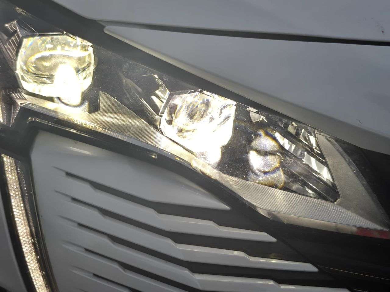 2023 PEUGEOT 5008 2023 PEUGEOT 5008