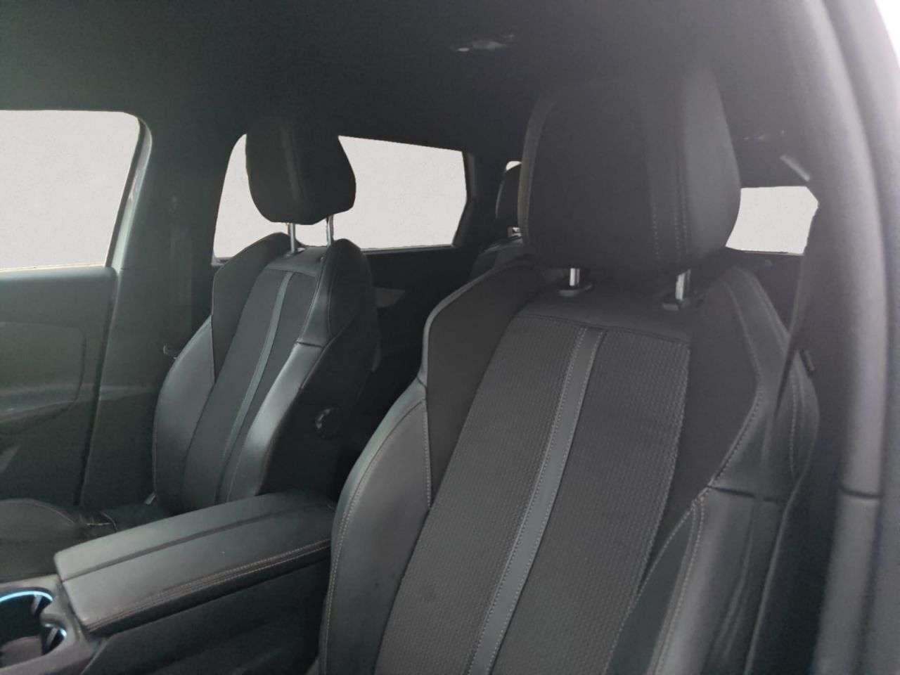 2023 PEUGEOT 5008 2023 PEUGEOT 5008