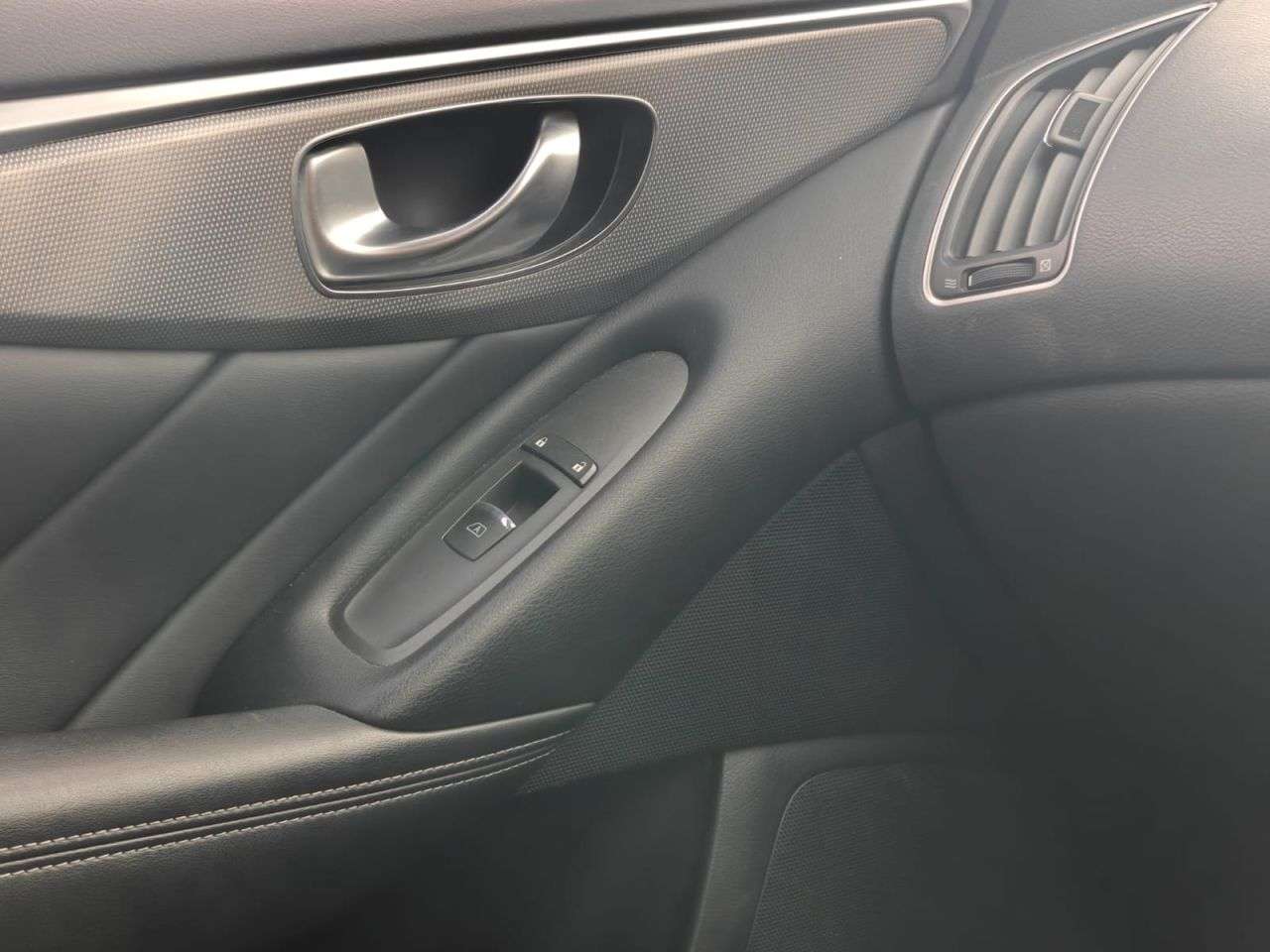 2017 INFINITI Q50 2017 INFINITI Q50