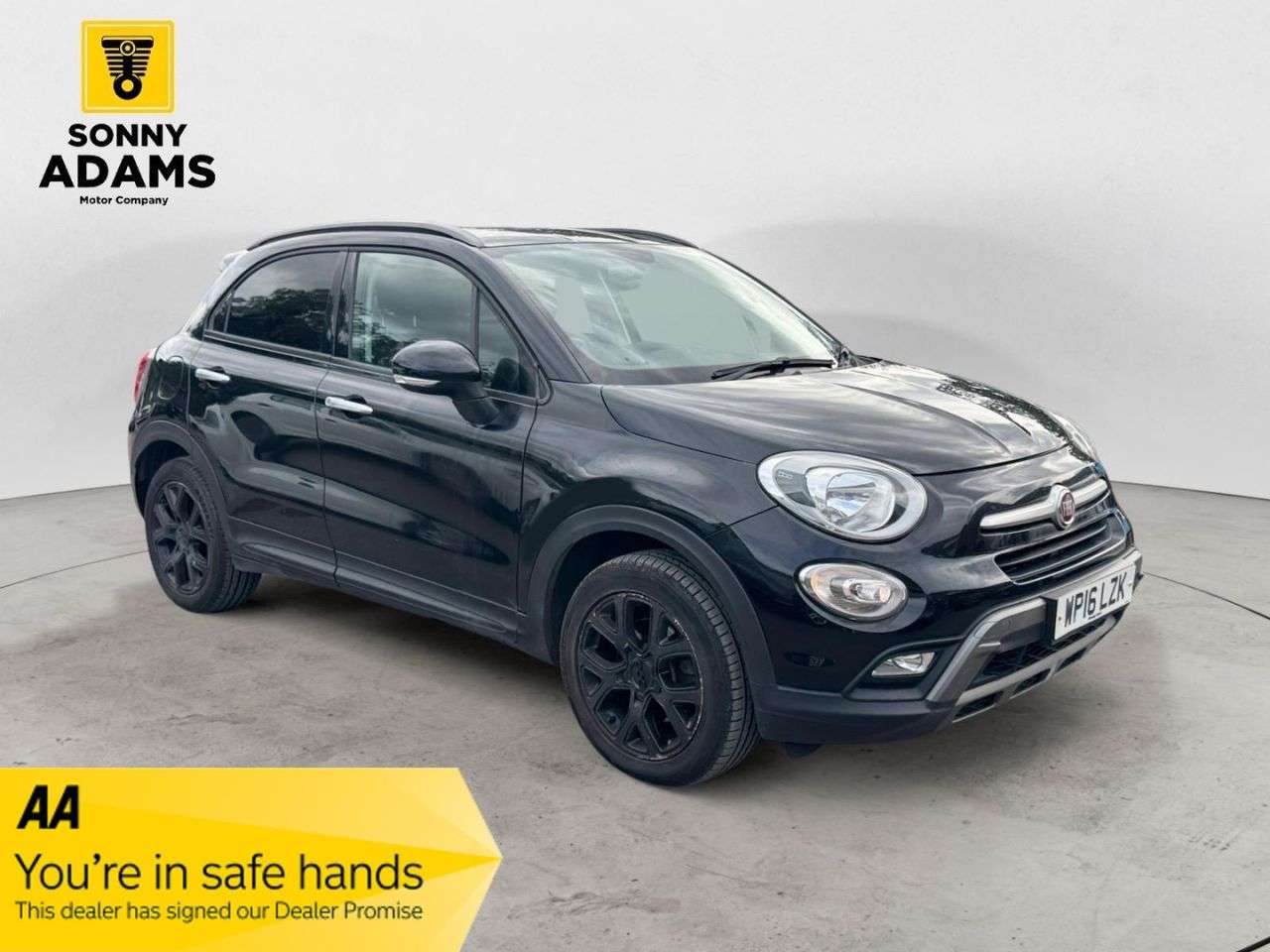 A 2016 FIAT 500X 1.6 MultiJetII Cross SUV 5dr Diesel Manual Euro 6 (s/s) (120 ps) A 2016 FIAT 500X 1.6 MultiJetII Cross SUV 5dr Diesel Manual Euro 6 (s/s) (120 ps)
