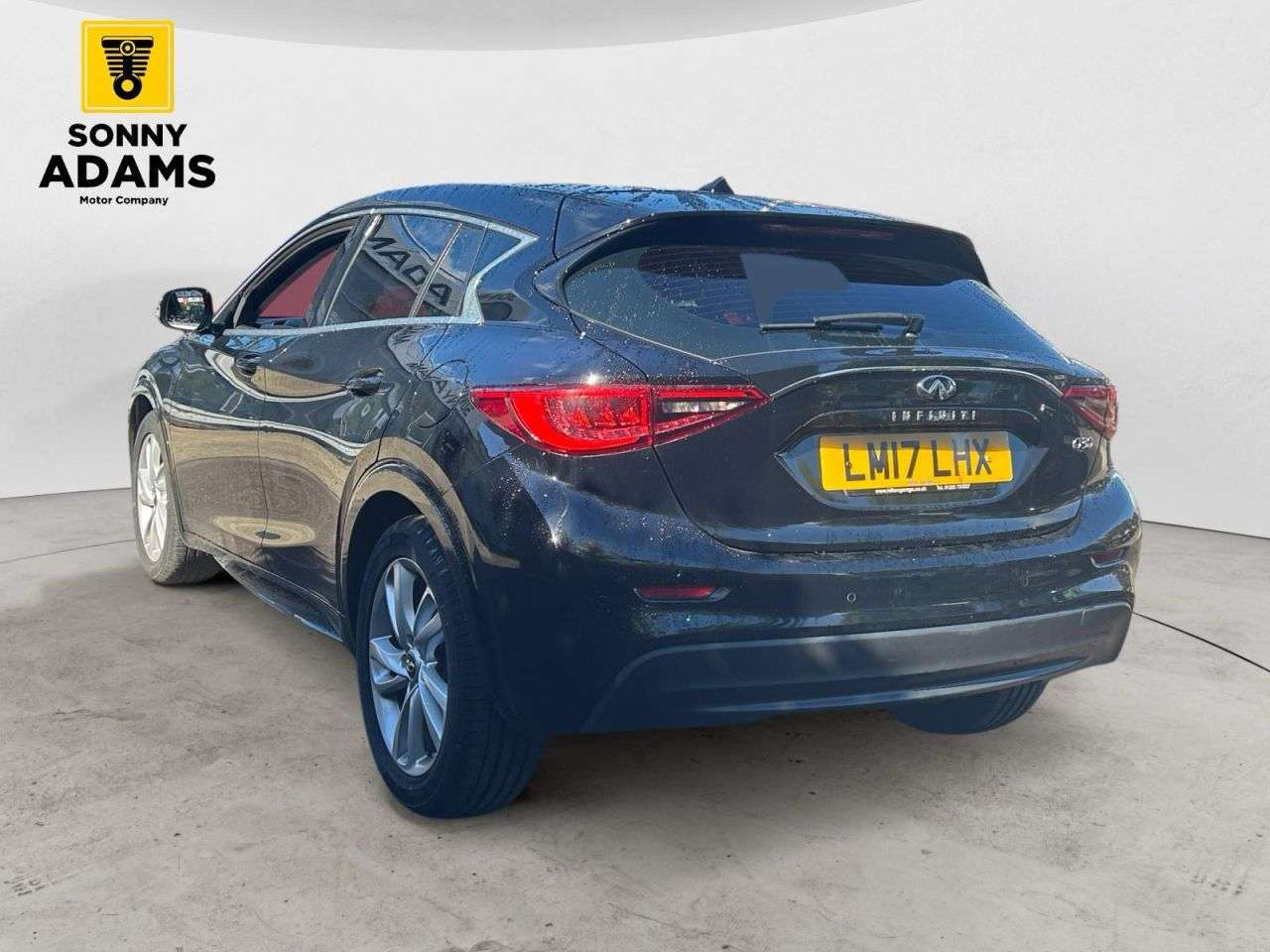 2017 INFINITI Q30 2017 INFINITI Q30
