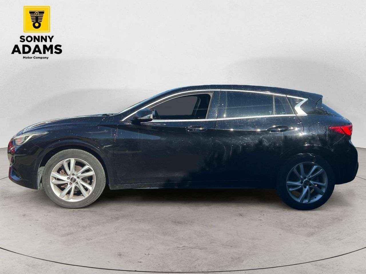 2017 INFINITI Q30 2017 INFINITI Q30
