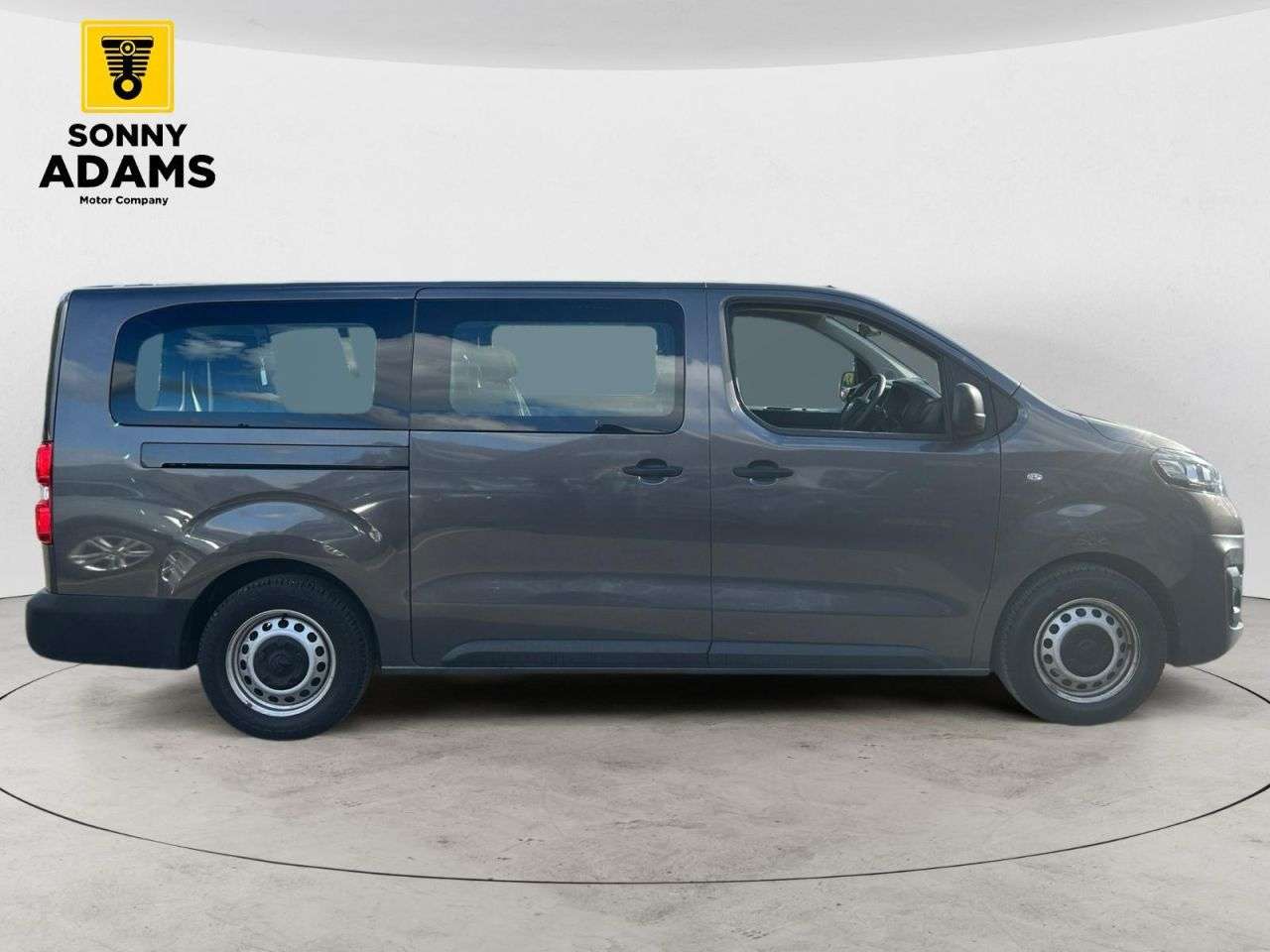 A 2023 VAUXHALL VIVARO LIFE ELECTRIC 50kWh Combi MPV 5dr Electric Auto LWB (9 Seat, 7.4kW Charger) (136 ps) A 2023 VAUXHALL VIVARO LIFE ELECTRIC 50kWh Combi MPV 5dr Electric Auto LWB (9 Seat, 7.4kW Charger) (136 ps)