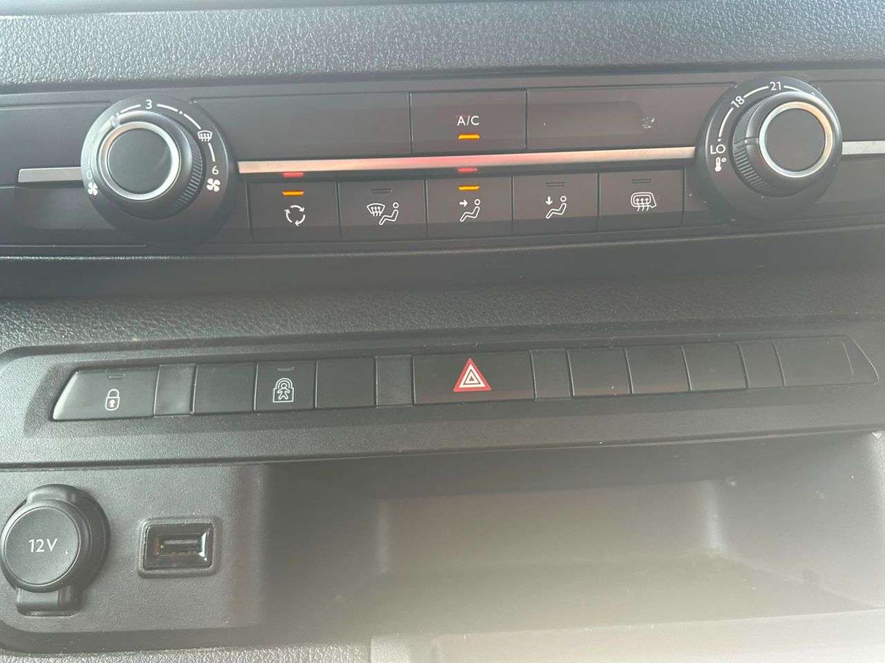 2023 VAUXHALL VIVARO LIFE ELECTRIC 2023 VAUXHALL VIVARO LIFE ELECTRIC