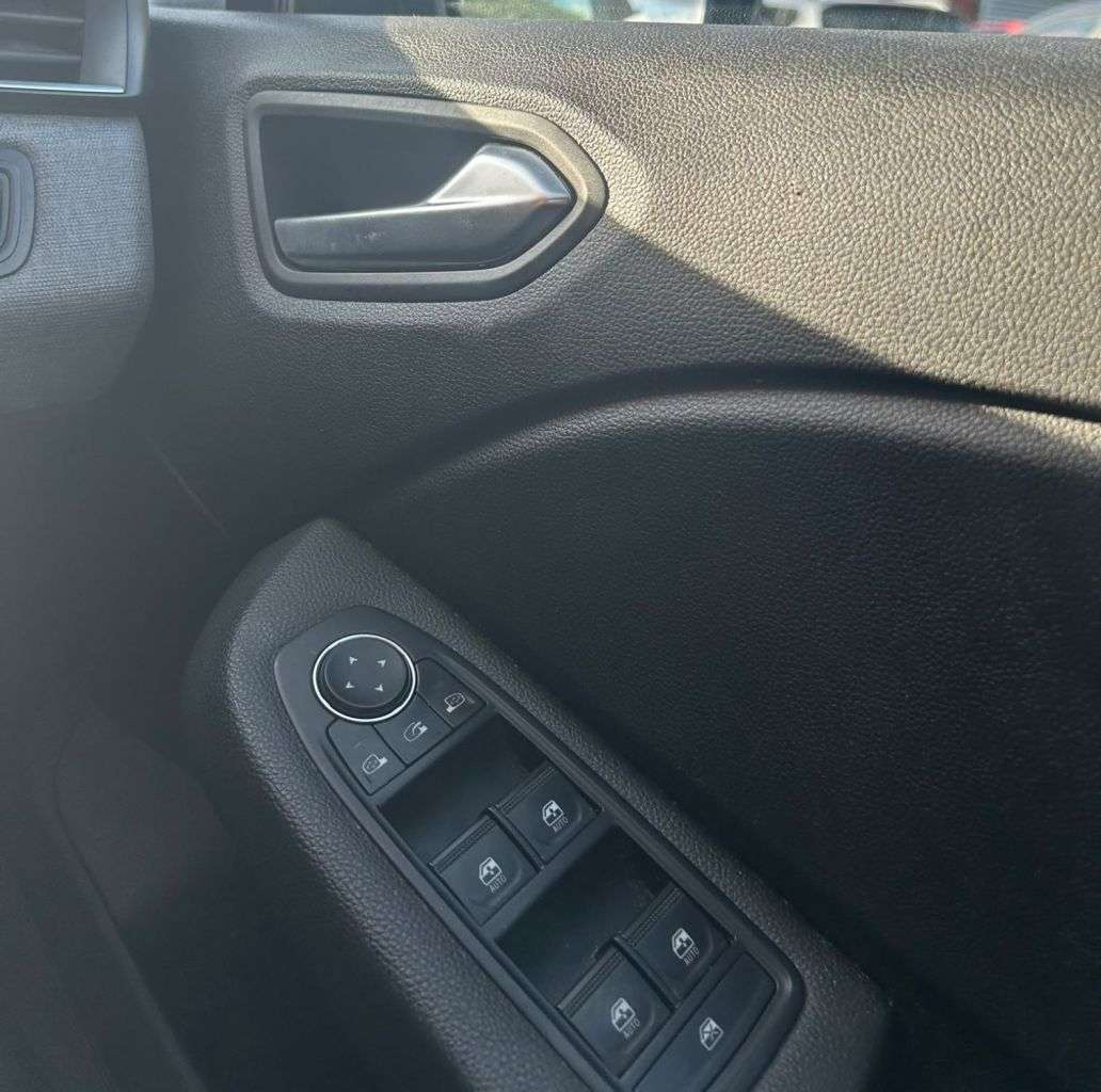 2025 RENAULT CLIO 2025 RENAULT CLIO