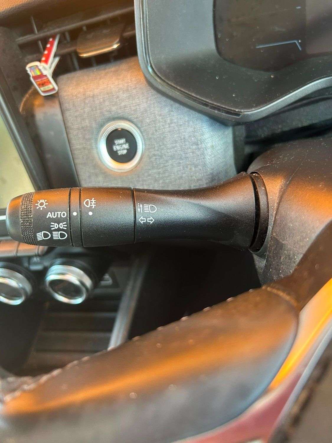 2025 RENAULT CLIO 2025 RENAULT CLIO
