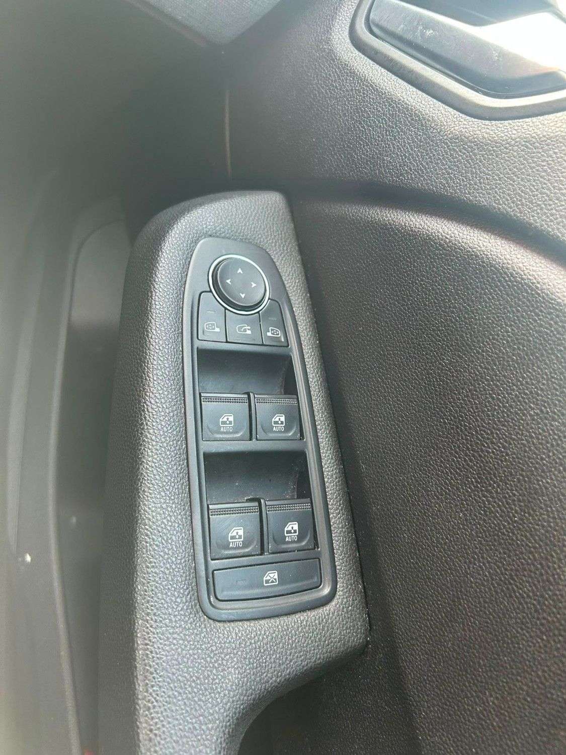 2025 RENAULT CLIO 2025 RENAULT CLIO