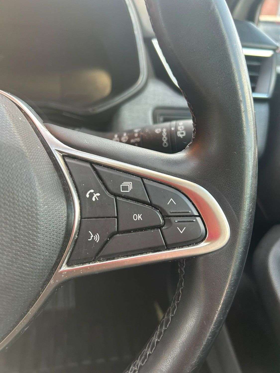 2025 RENAULT CLIO 2025 RENAULT CLIO