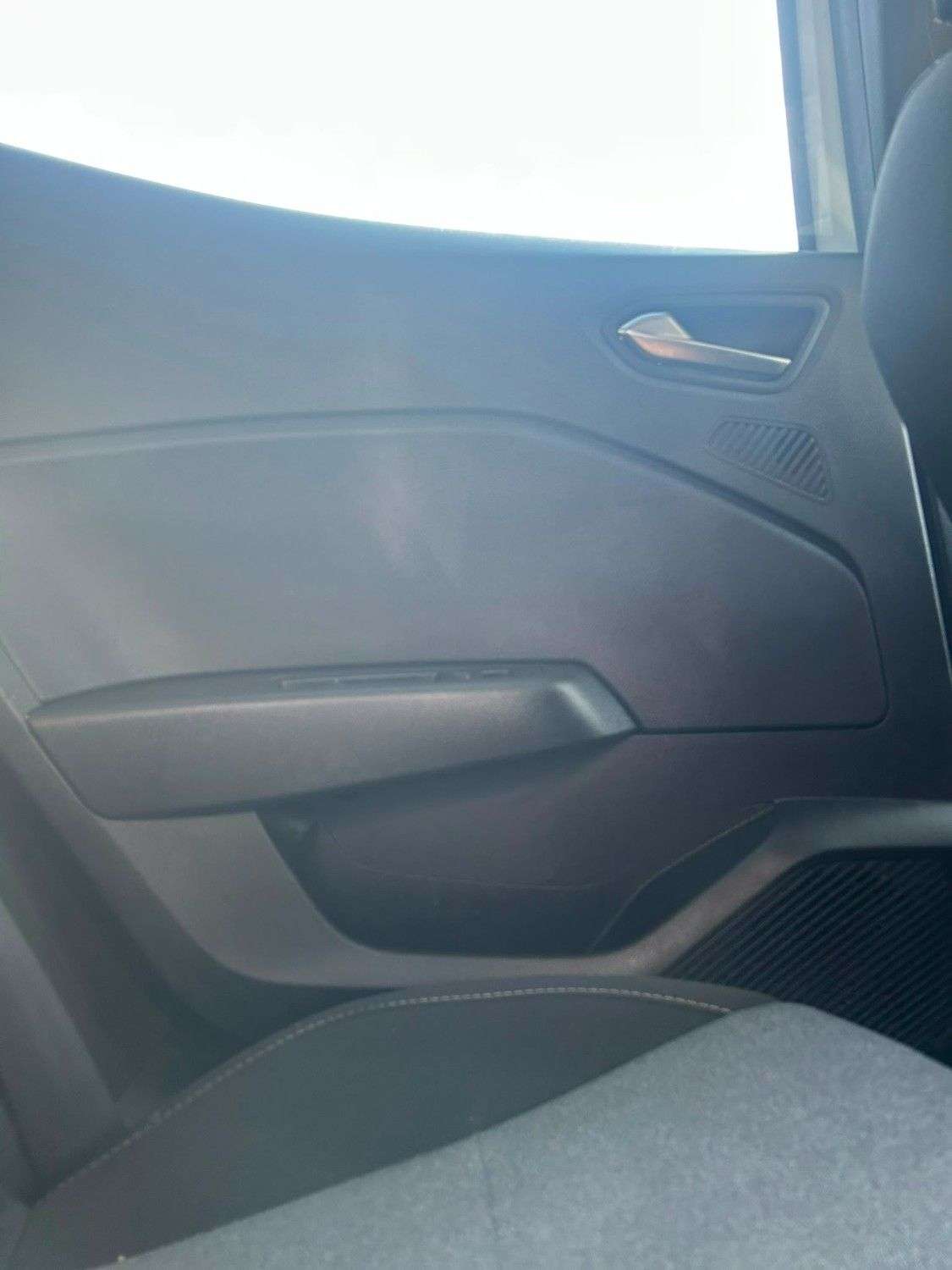 2025 RENAULT CLIO 2025 RENAULT CLIO