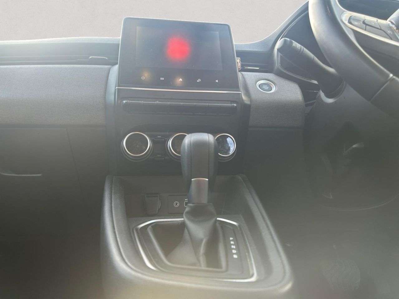 2025 RENAULT CLIO 2025 RENAULT CLIO