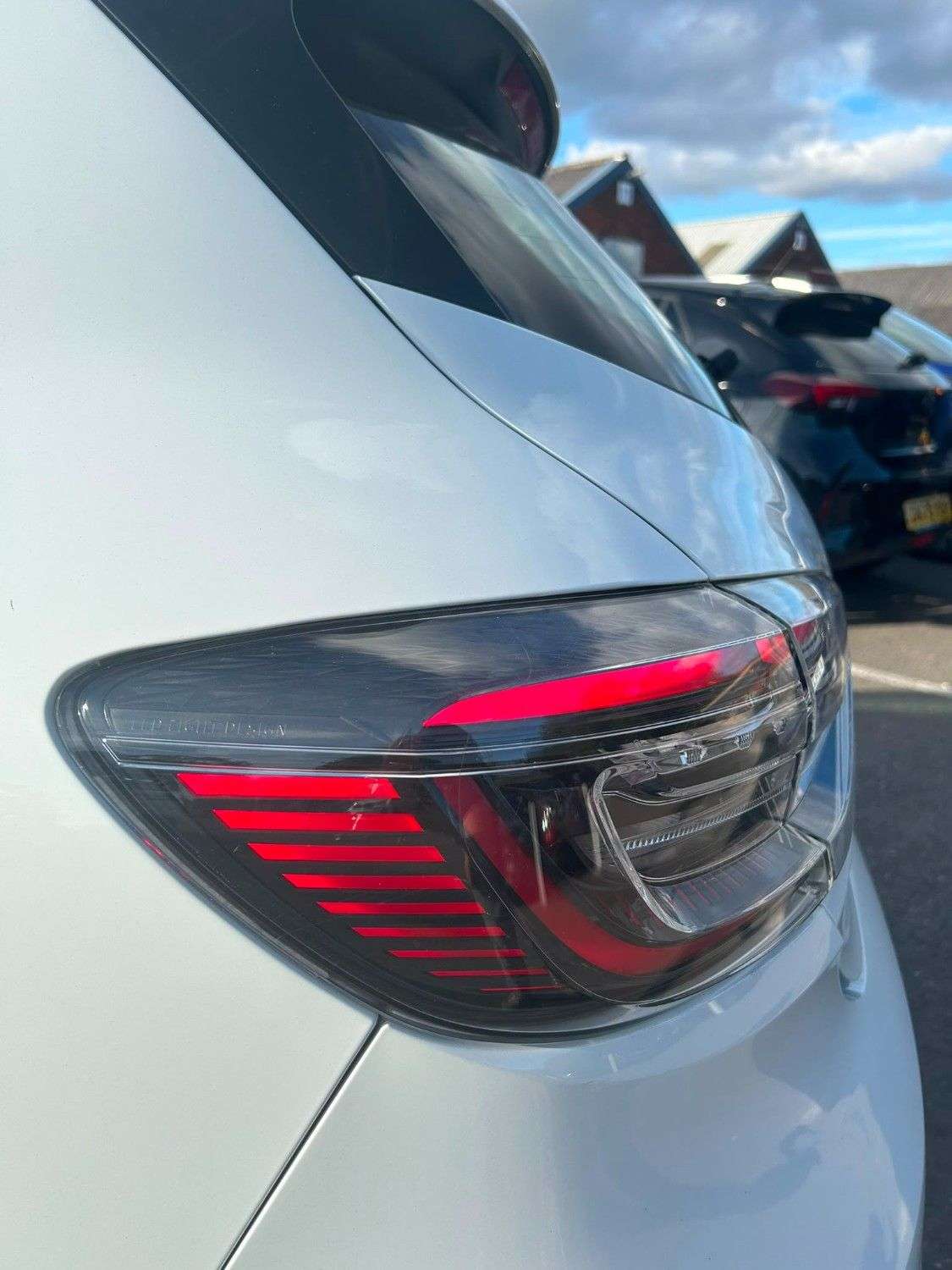 2025 RENAULT CLIO 2025 RENAULT CLIO
