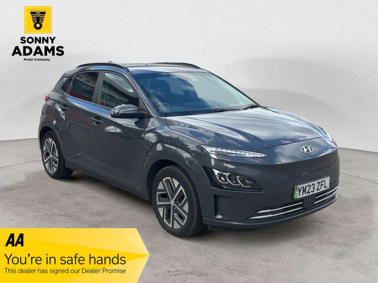A 2023 HYUNDAI KONA 39kWh Premium SUV 5dr Electric Auto (10.5kW Charger) (136 ps) A 2023 HYUNDAI KONA 39kWh Premium SUV 5dr Electric Auto (10.5kW Charger) (136 ps)