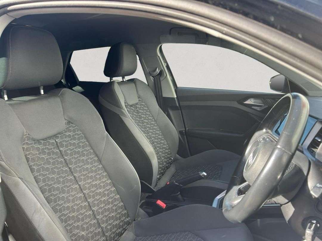 2023 AUDI A1 2023 AUDI A1
