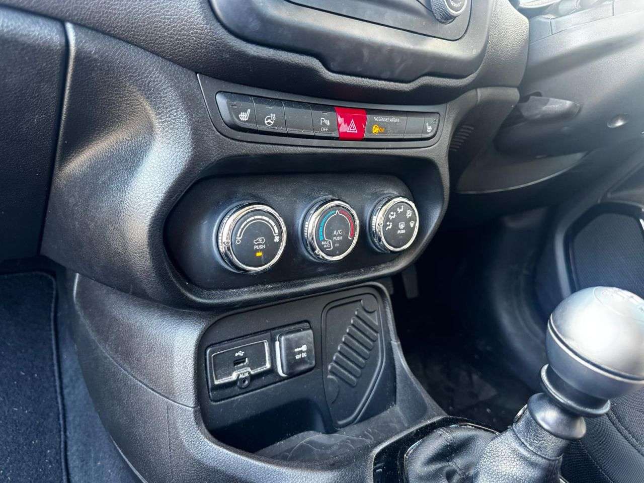 2017 JEEP RENEGADE 2017 JEEP RENEGADE