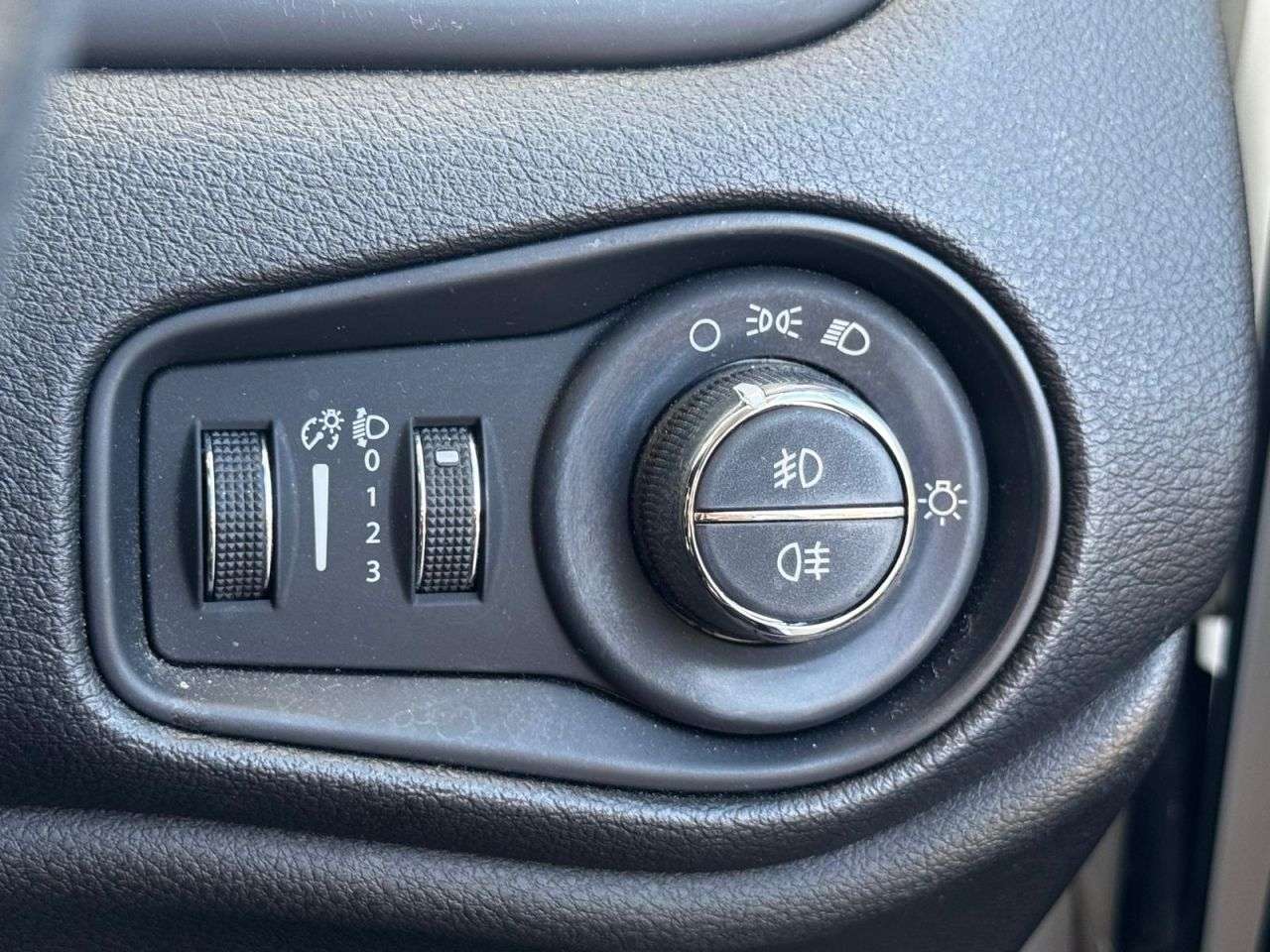 2017 JEEP RENEGADE 2017 JEEP RENEGADE