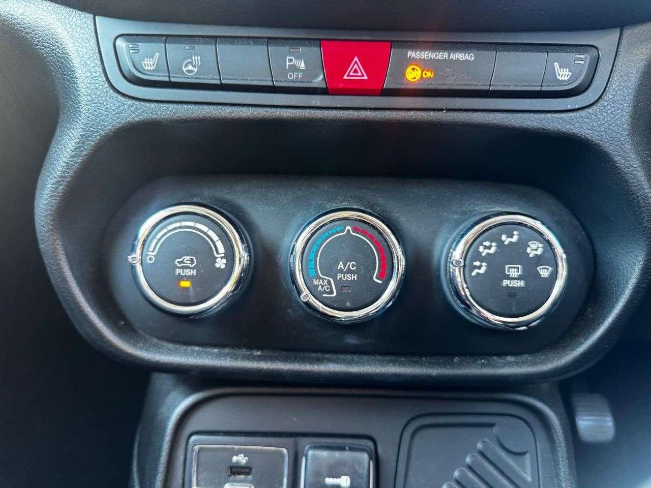 2017 JEEP RENEGADE 2017 JEEP RENEGADE