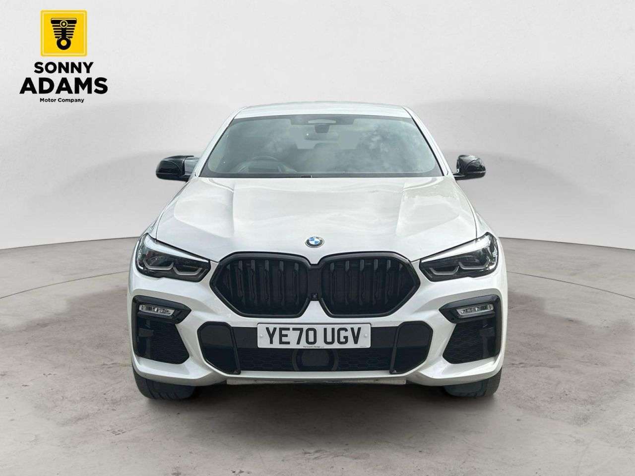 A 2020 BMW X6 3.0 40d MHT M Sport SUV 5dr Diesel Hybrid Auto xDrive Euro 6 (s/s) (340 ps) A 2020 BMW X6 3.0 40d MHT M Sport SUV 5dr Diesel Hybrid Auto xDrive Euro 6 (s/s) (340 ps)