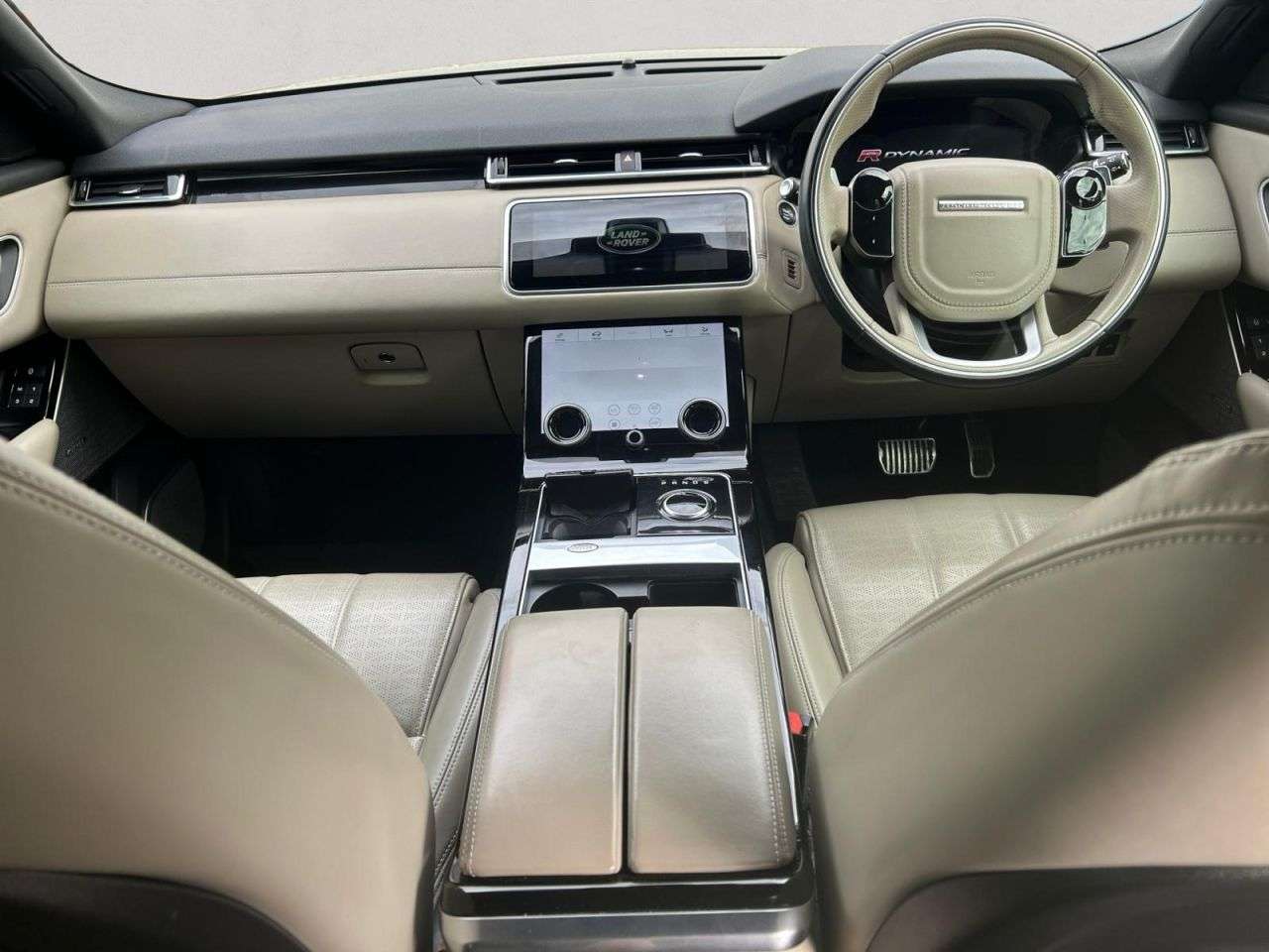 2017 LAND ROVER RANGE ROVER VELAR 2017 LAND ROVER RANGE ROVER VELAR