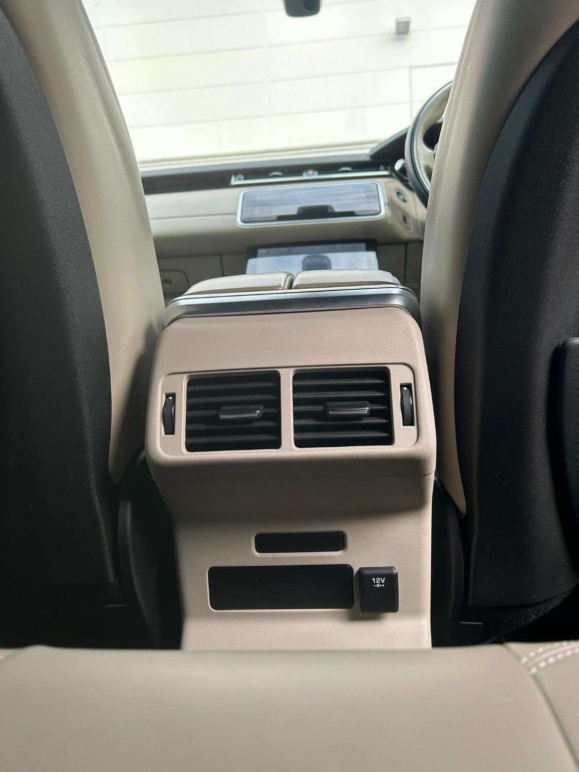 2017 LAND ROVER RANGE ROVER VELAR 2017 LAND ROVER RANGE ROVER VELAR