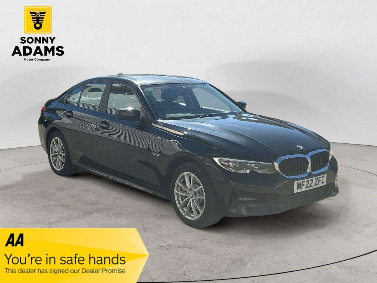 A 2022 BMW 3 SERIES 2.0 330e 12kWh SE Pro Saloon 4dr Petrol Plug-in Hybrid Auto Euro 6 (s/s) (2 A 2022 BMW 3 SERIES 2.0 330e 12kWh SE Pro Saloon 4dr Petrol Plug-in Hybrid Auto Euro 6 (s/s) (2