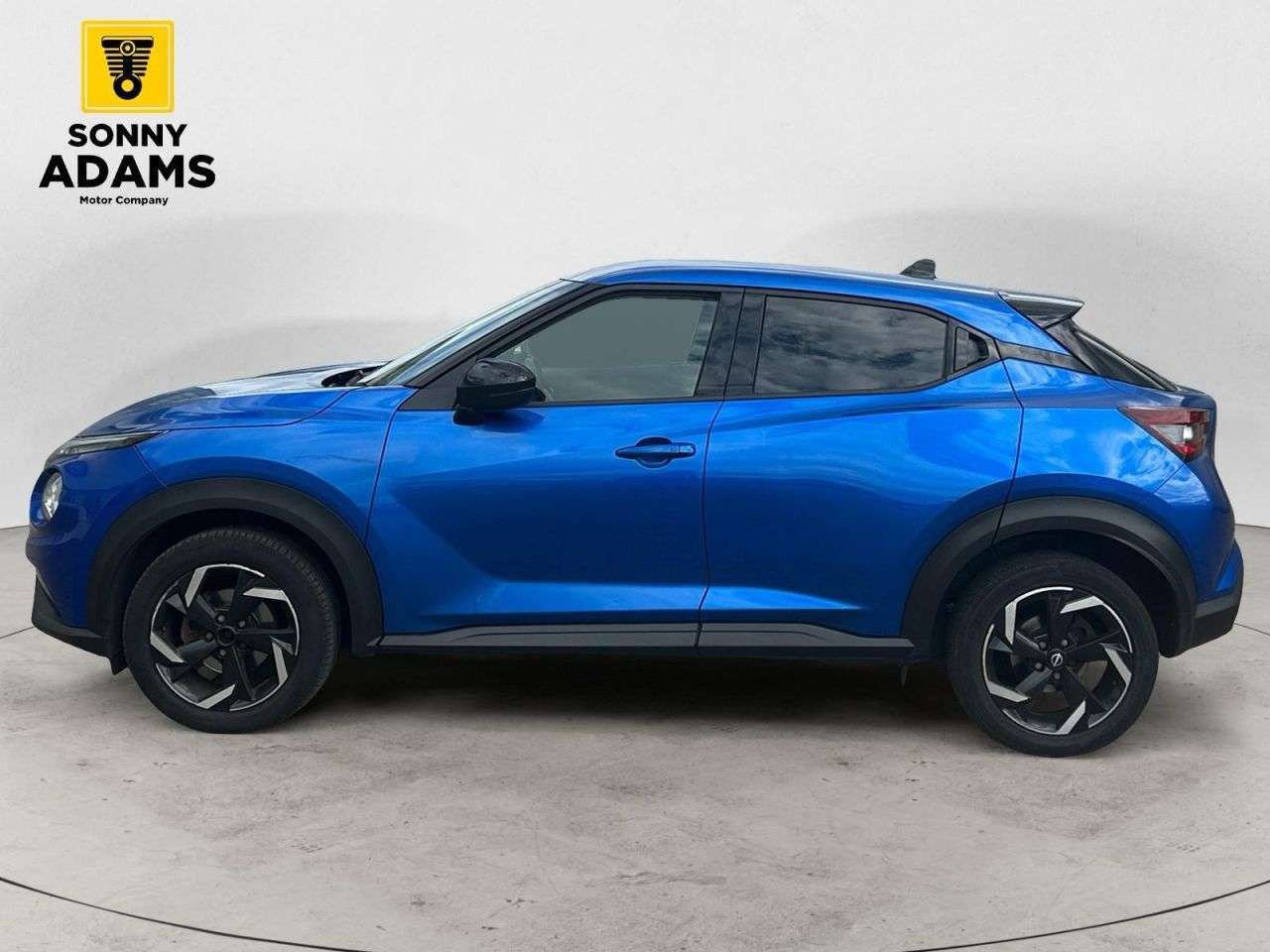 A 2023 NISSAN JUKE 1.0 DIG-T N-Connecta SUV 5dr Petrol Manual Euro 6 (s/s) (114 ps) A 2023 NISSAN JUKE 1.0 DIG-T N-Connecta SUV 5dr Petrol Manual Euro 6 (s/s) (114 ps)