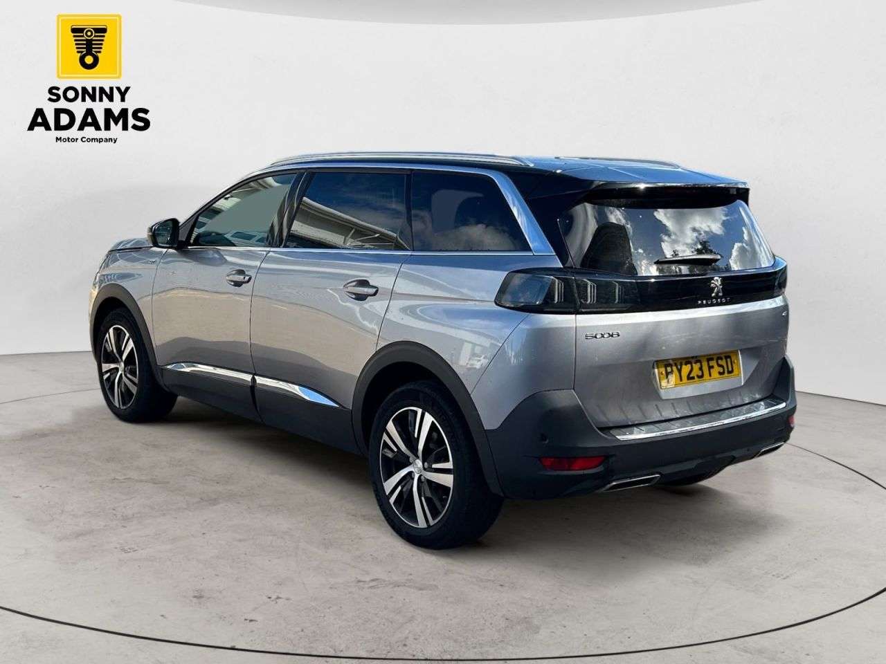 2023 PEUGEOT 5008 2023 PEUGEOT 5008