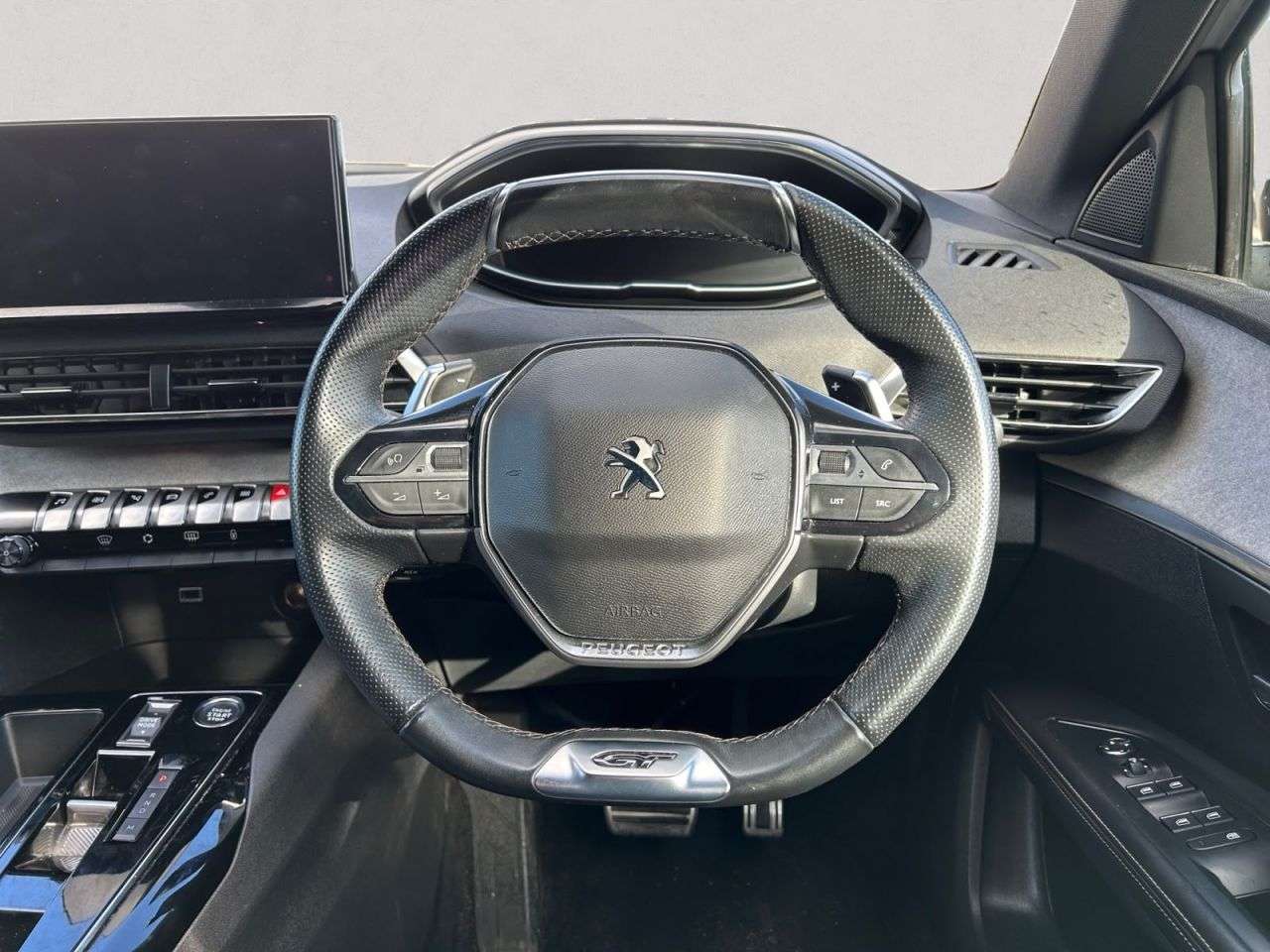 2023 PEUGEOT 5008 2023 PEUGEOT 5008