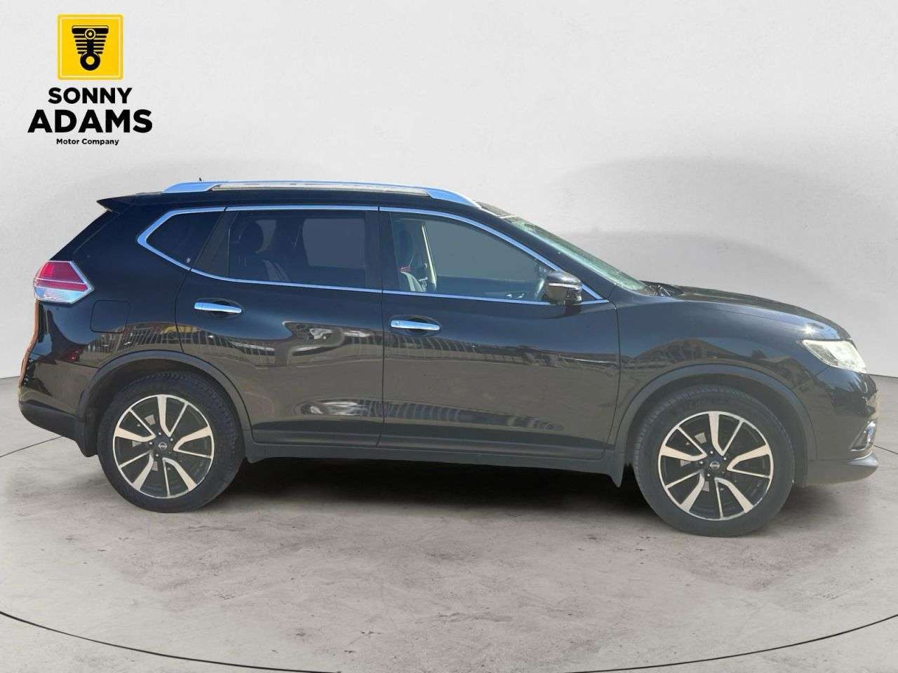 A 2017 NISSAN X-TRAIL 1.6 dCi N-Vision SUV 5dr Diesel XTRON Euro 6 (s/s) (130 ps) A 2017 NISSAN X-TRAIL 1.6 dCi N-Vision SUV 5dr Diesel XTRON Euro 6 (s/s) (130 ps)