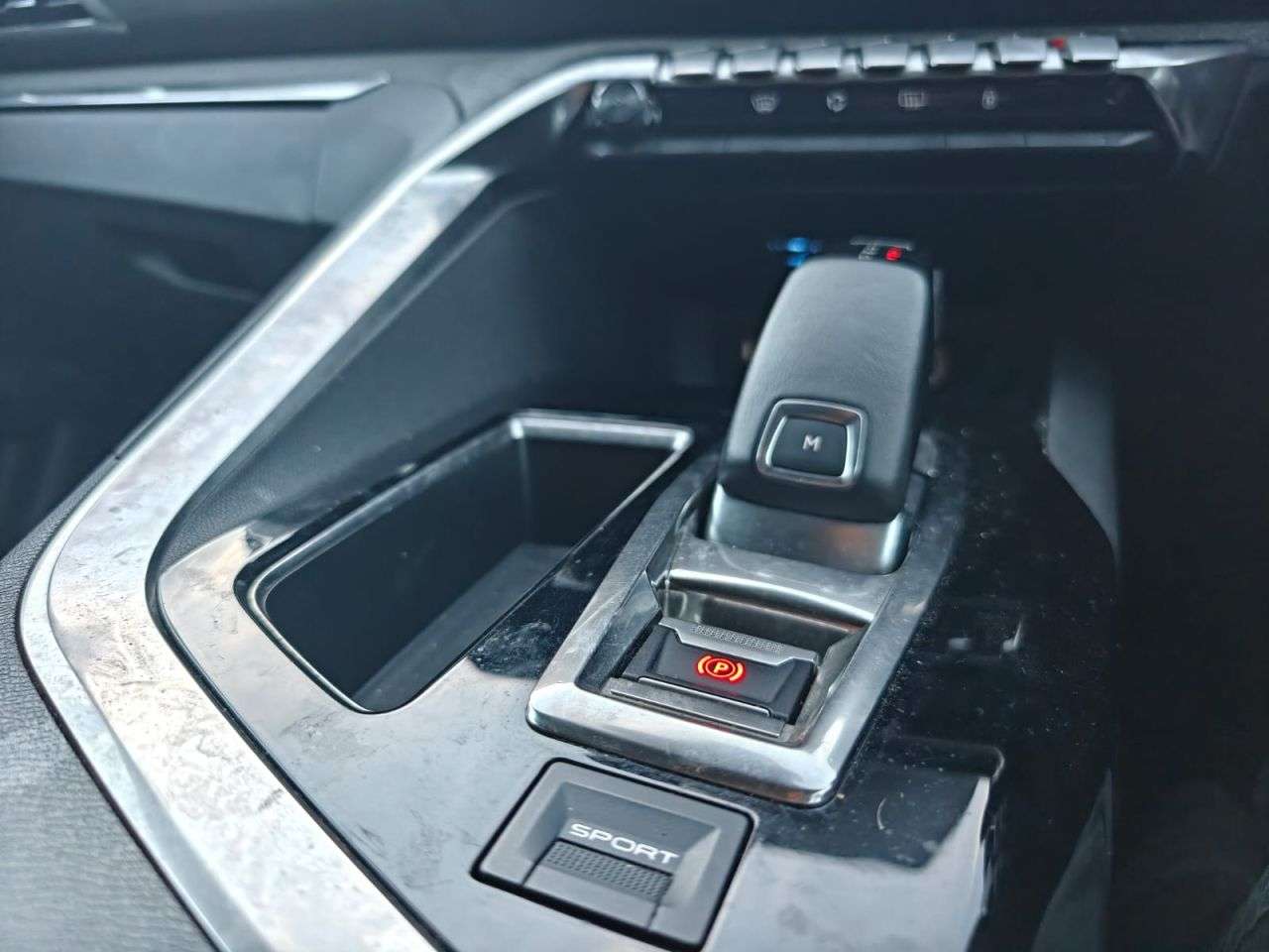 2019 PEUGEOT 3008 2019 PEUGEOT 3008
