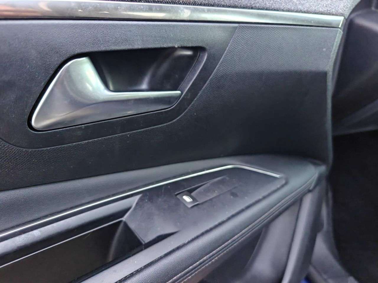 2019 PEUGEOT 3008 2019 PEUGEOT 3008