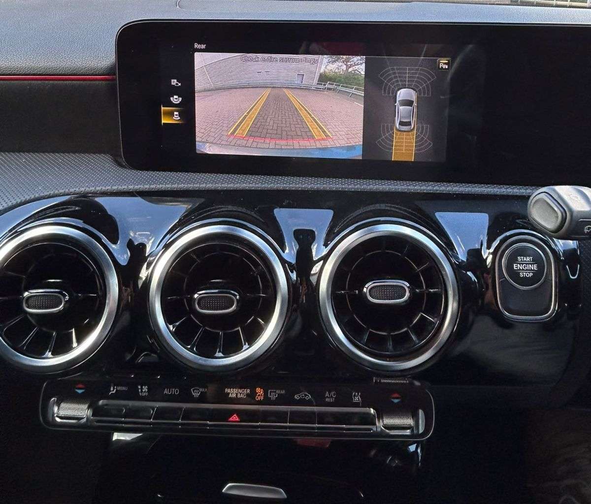 2021 MERCEDES-BENZ A CLASS 2021 MERCEDES-BENZ A CLASS