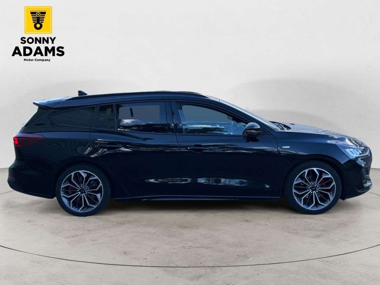 A 2024 FORD FOCUS 1.0T EcoBoost MHEV ST-Line X Estate 5dr Petrol Hybrid DCT Euro 6 (s/s) (155 A 2024 FORD FOCUS 1.0T EcoBoost MHEV ST-Line X Estate 5dr Petrol Hybrid DCT Euro 6 (s/s) (155