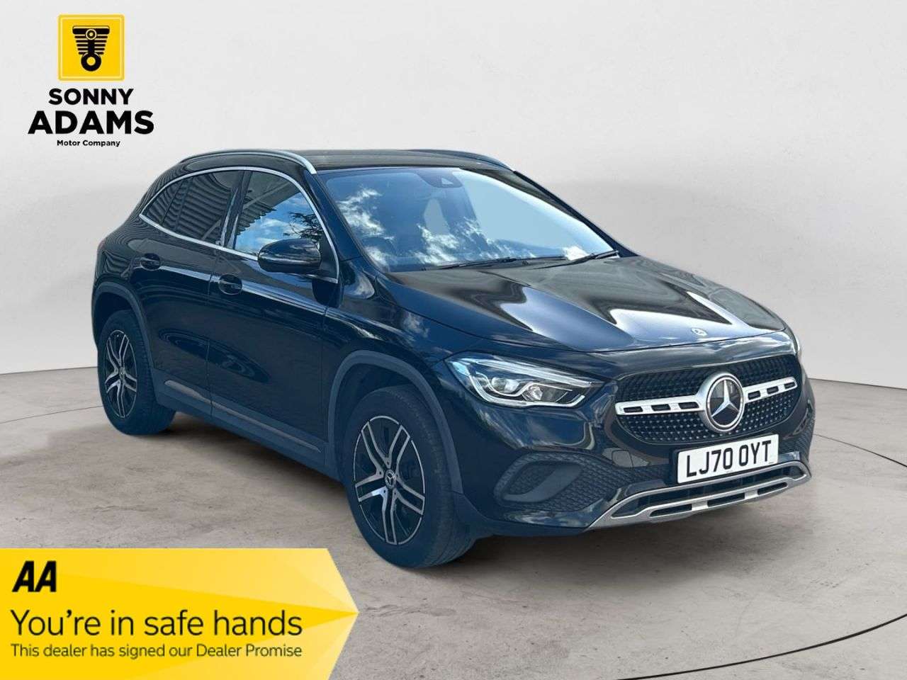 A 2020 MERCEDES-BENZ GLA 1.3 GLA200 Sport SUV 5dr Petrol 7G-DCT Euro 6 (s/s) (163 ps) A 2020 MERCEDES-BENZ GLA 1.3 GLA200 Sport SUV 5dr Petrol 7G-DCT Euro 6 (s/s) (163 ps)