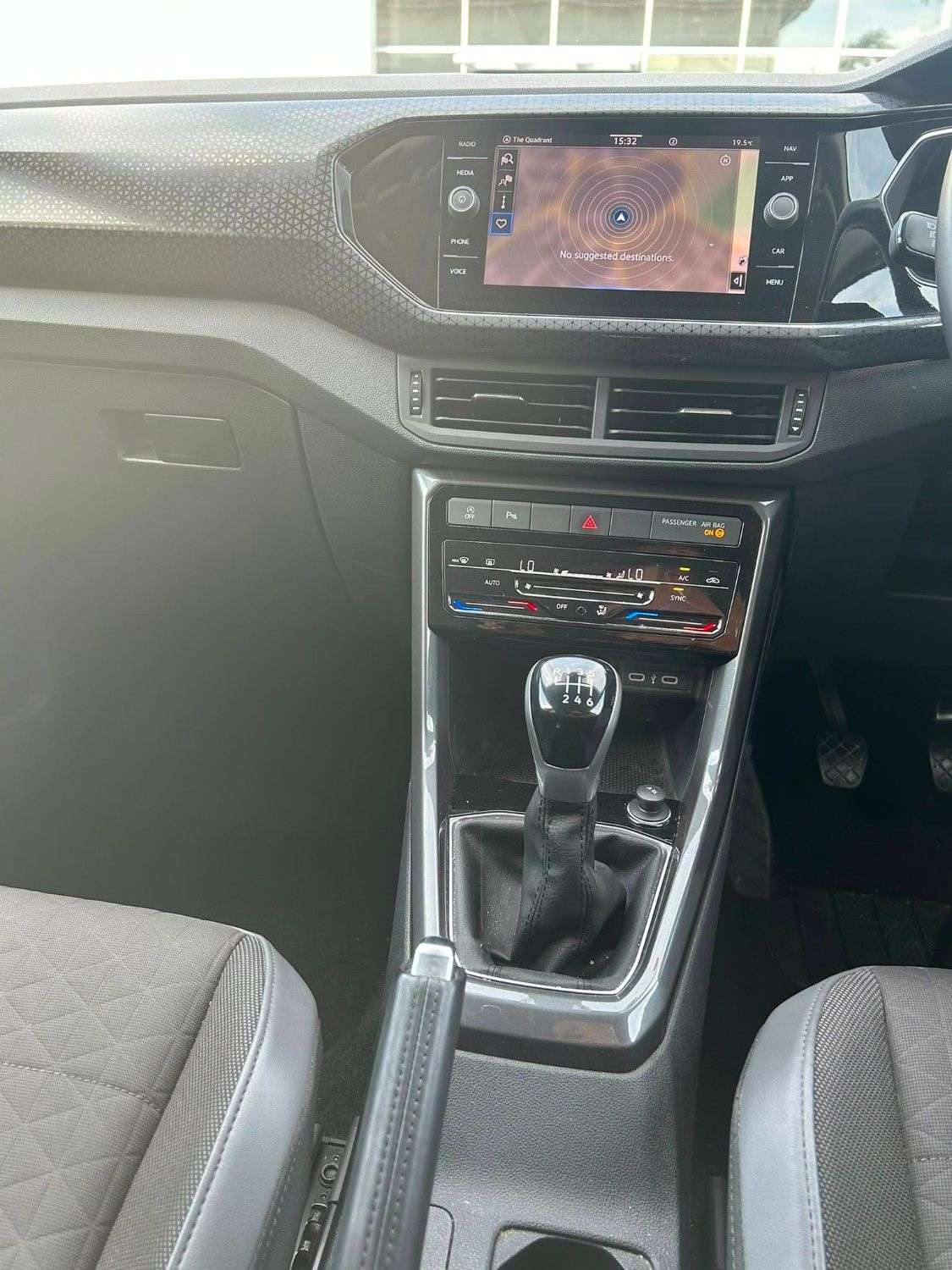 2023 VOLKSWAGEN T-CROSS 2023 VOLKSWAGEN T-CROSS