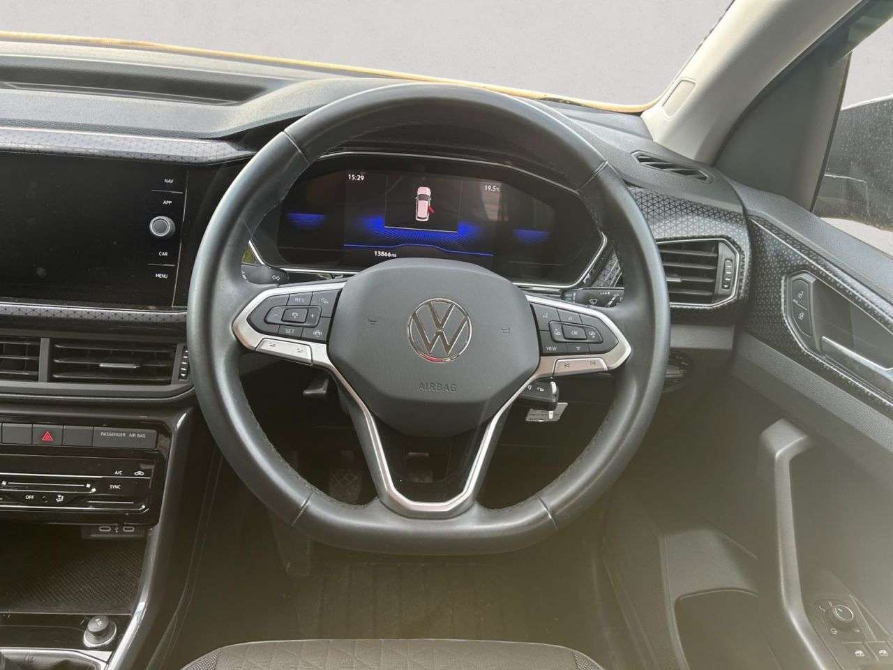 2023 VOLKSWAGEN T-CROSS 2023 VOLKSWAGEN T-CROSS